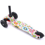 Beginner Kids Three Wheels Scooter Height Adjustable Sensor Self Breaking Foot Brake Durable Plastic Outdoor Scooter