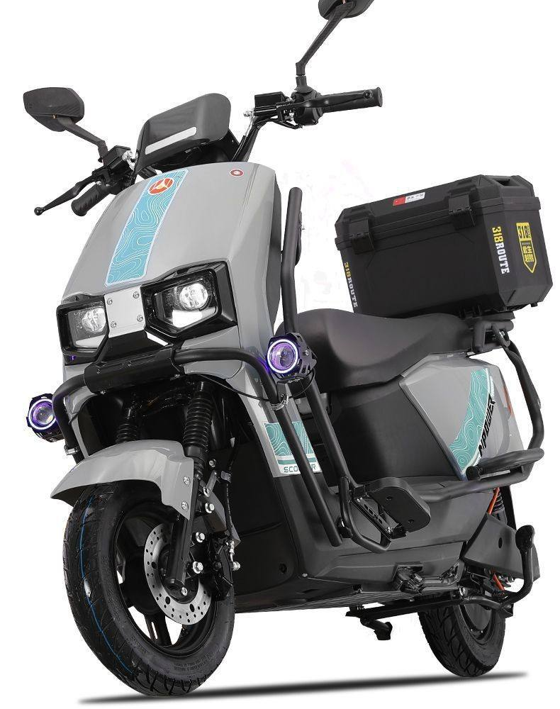 Cost Effective Daniel Jiu 96V 3000W Electric Motorcycle Pedal Assist Scooter with Over 20km/h Speed Long Distance Running King