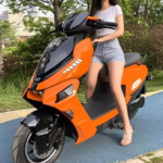 Adult Battery Electric Scooter 64V High-speed Motorcycle with 2000W Power 70km/h Max Speed Cross-border Product
