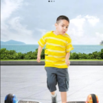 Children's 8-Inch Intelligent Electric Balance Car with 350W Motor Power Each Wheel Can Be Connected to for Bluetooth